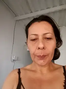 Mia-funny20 online show from 03.15.25