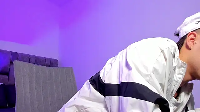 MarcusCollinss  online show from 12.17.24