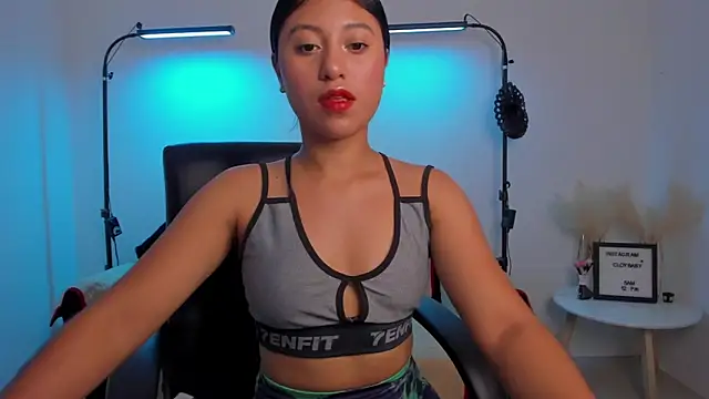 Snapshot of cloy_baby__ chatting on 02.26.25 cloy baby online show from 02.26.25