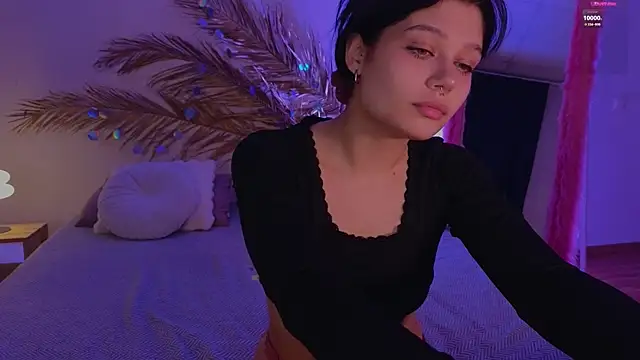 Snapshot of ari_rari chatting on 01.23.25 ari rari online show from 01.23.25