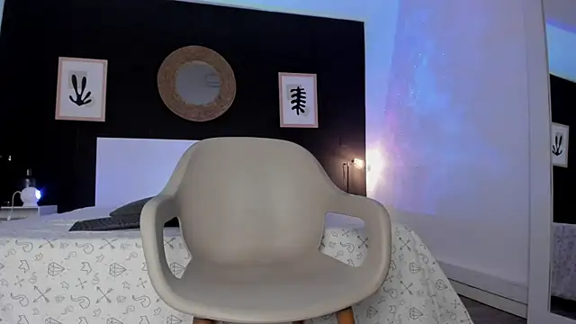 VioletPaket online show from 02.01.25