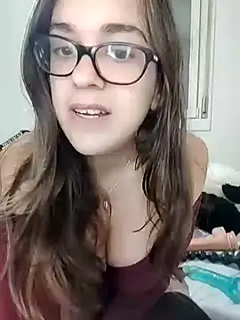 Miachan LaGattinaVogliosa online show from 10.22.25