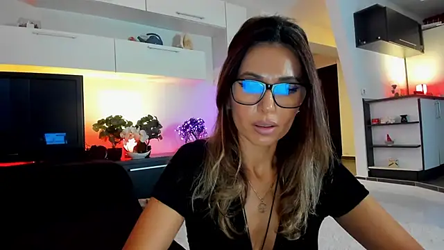 MissSmiley26 online show from 10.16.25