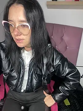 Isabella 21x online show from 02.24.25