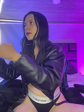 Isabella 21x online show from 04.11.26