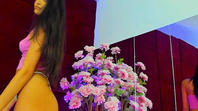 Alexxa online show from 10.27.25