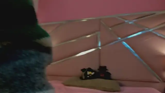 Snapshot of Lunapage chatting on 03.05.25 Lunapage online show from 03.05.25