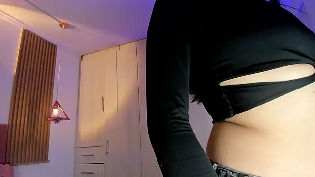 Snapshot of mia_nevaeh chatting on 07.13.26 mia nevaeh online show from 07.13.26