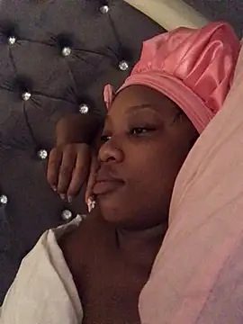 Miss Moriah online show from 02.14.25