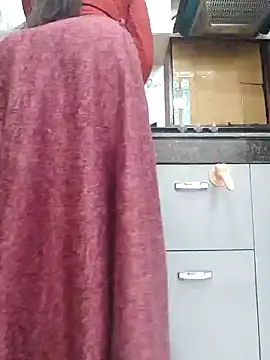 Snapshot of Manpreet_kaur21 chatting on 12.15.24 Manpreet kaur21 online show from 12.15.24