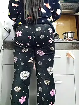 Snapshot of Manpreet_kaur21 chatting on 12.23.24 Manpreet kaur21 online show from 12.23.24