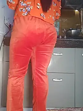 Snapshot of Manpreet_kaur21 chatting on 02.14.25 Manpreet kaur21 online show from 02.14.25