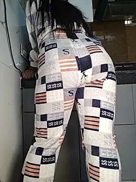 Snapshot of Manpreet_kaur21 chatting on 11.16.25 Manpreet kaur21 online show from 11.16.25