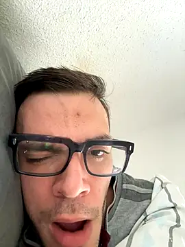 Snapshot of sperakevin98 chatting on 11.05.25 sperakevin98 online show from 11.05.25