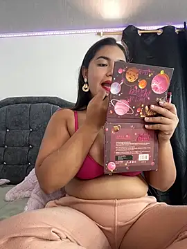 AnnaRosse1 online show from 01.15.25