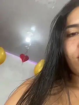 AnnaRosse1 online show from 02.05.25