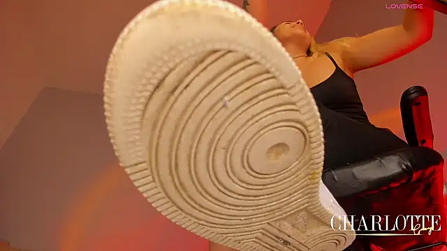 charlotte  grey online show from 04.15.26