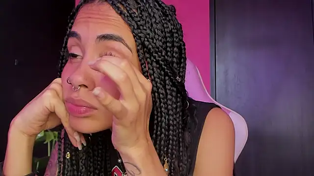 Juanadearco5 online show from 12.06.24