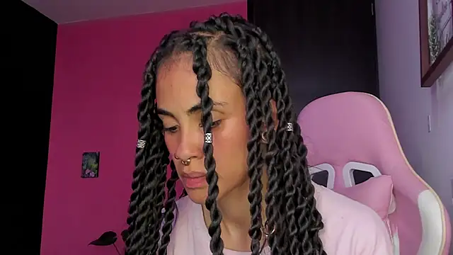 Juanadearco5 online show from 01.03.25