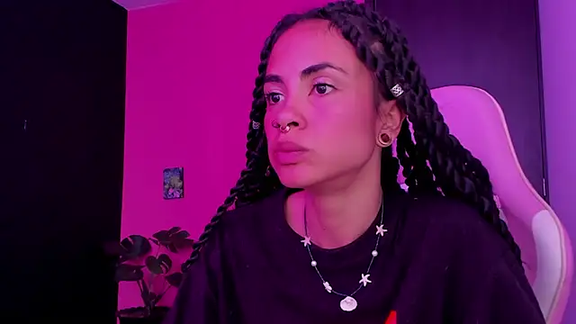 Juanadearco5 online show from 01.08.25