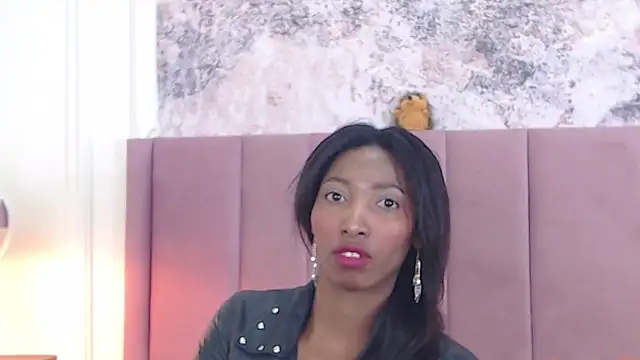 SabrinaDevill online show from 11.11.25