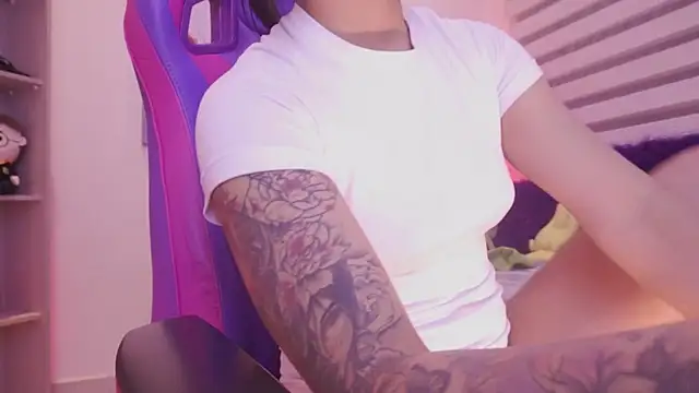 madelyn rose  online show from 04.06.26