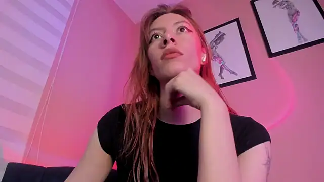 Snapshot of SensualJane2 chatting on 11.11.25 SensualJane2 online show from 11.11.25