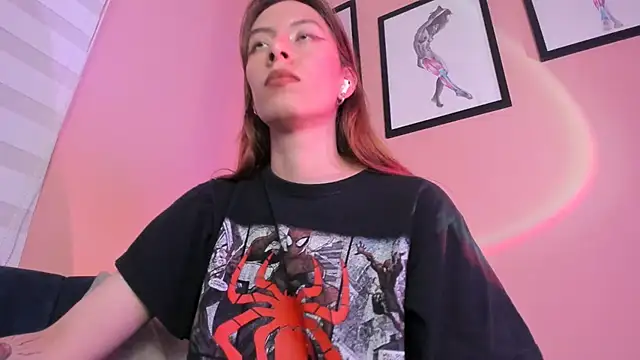 Snapshot of SensualJane2 chatting on 12.14.25 SensualJane2 online show from 12.14.25