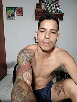 Snapshot of chero_95 chatting on 10.09.25 chero 95 online show from 10.09.25