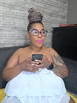 ExclusiveLeexx online show from 10.24.25