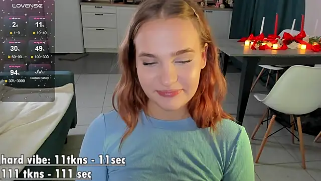 CarolineLovers online show from 12.19.24