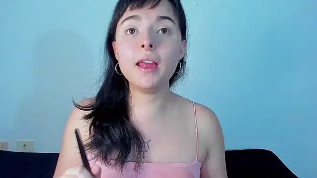 elizabethtaylorxxx online show from 11.09.25