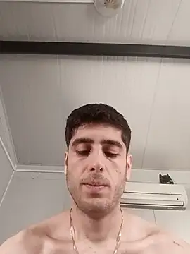 arenn1997 online show from 12.15.25