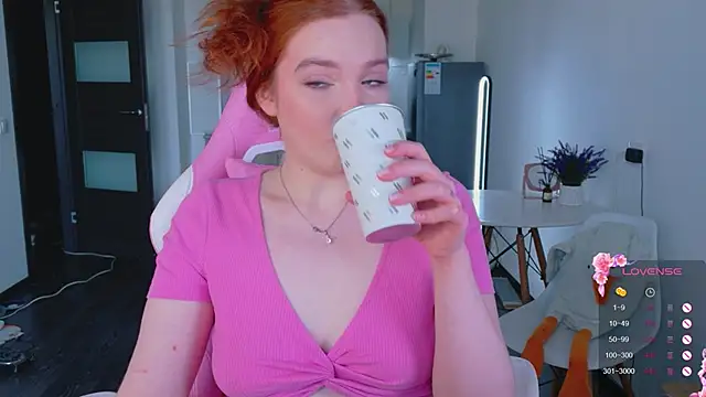 cinnabon girls online show from 04.18.26