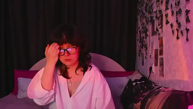 dreamgirllovee online show from 09.13.25