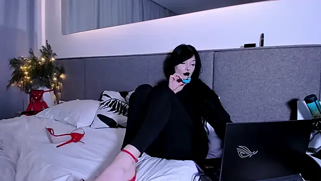  Goddess Misha  online show from 01.05.25