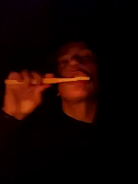 Snapshot of xmoira3x chatting on 12.24.24 xmoira3x online show from 12.24.24