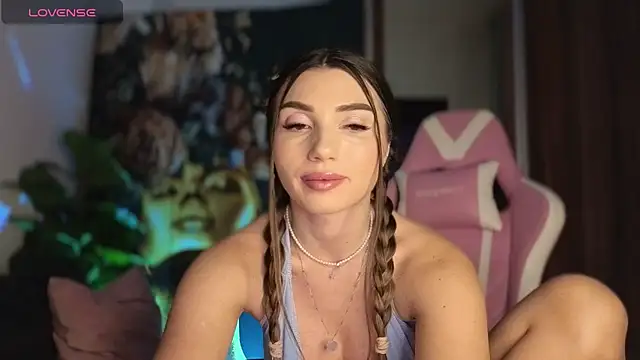 ReyaSophia online show from 02.18.26