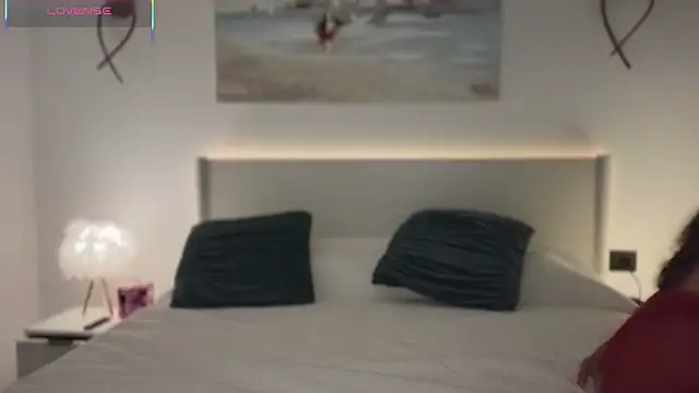 ReyaSophia online show from 03.11.26