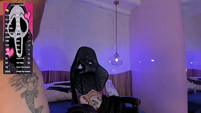 IamNayuta online show from 02.27.26