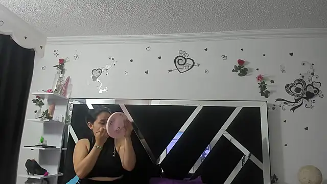 1lovelygirls online show from 03.13.25