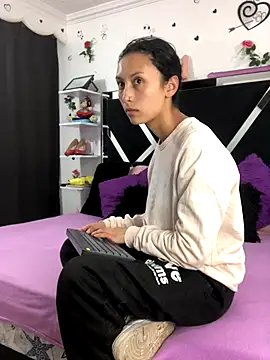 1lovelygirls online show from 10.08.25