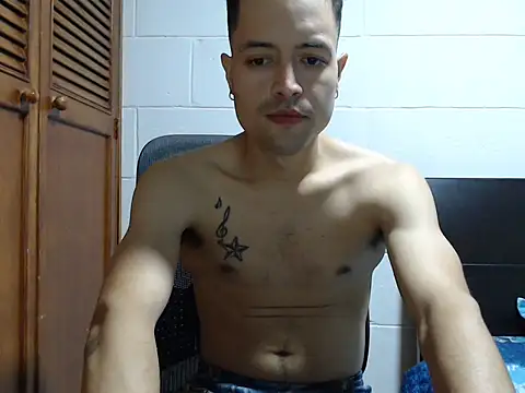 dimitriquiet05 online show from 02.08.26