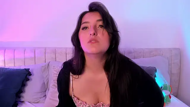 Kathia Morelli online show from 02.08.25