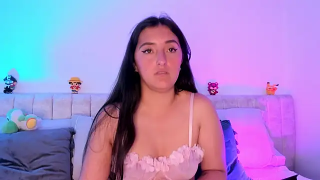 Kathia Morelli online show from 03.04.25