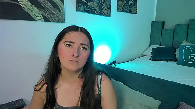 Kathia Morelli online show from 09.25.25