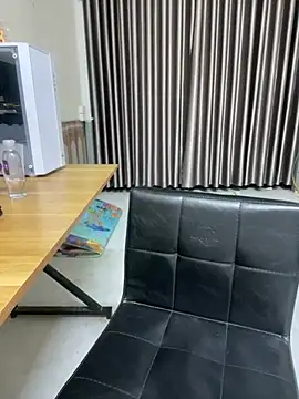 Louis Baby online show from 12.22.24