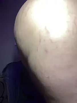 Wakayama Akae online show from 02.27.25