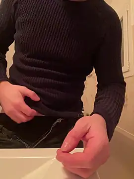 Snapshot of dimitriei chatting on 01.23.25 dimitriei online show from 01.23.25