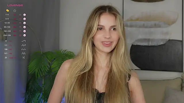 Fluffy-Angel online show from 09.21.25